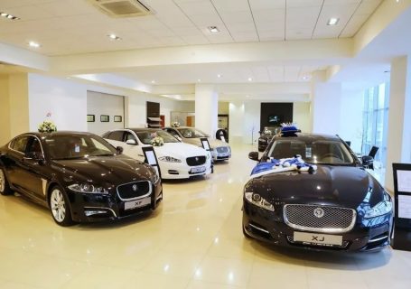 Продажи Jaguar в России 2017