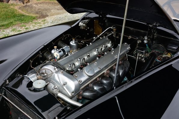 Jaguar XK120 Fixed Head Coupe engine