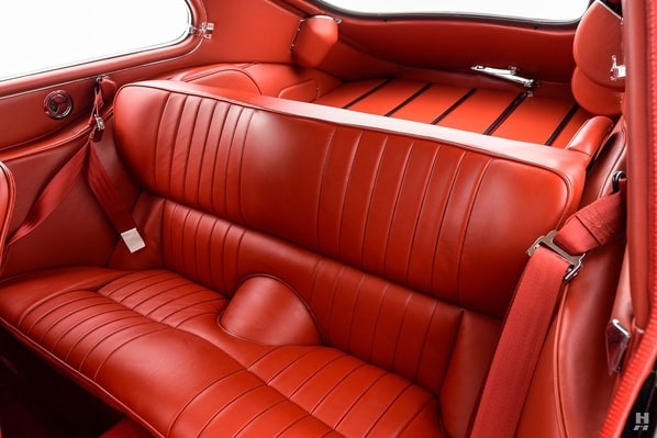 Jaguar E-Type 2+2 Coupe Interior