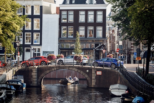 Jaguar I-PACE путешествие в Голландию
