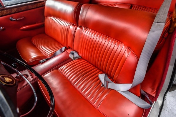 Jaguar Mk X seats