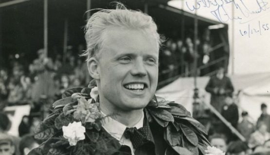 Mike Hawthorn победитель Le-Mans