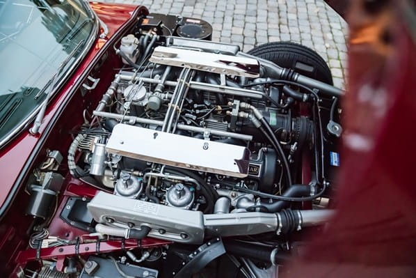 Jaguar E-Type V12 engine