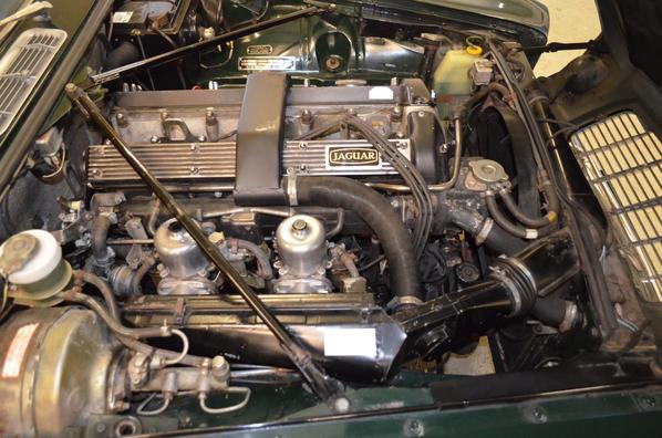 Jaguar XJ6 Series 2 engine
