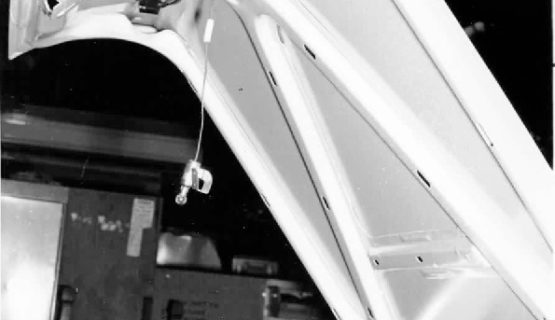 Photograps of XJ-S assembly 1975