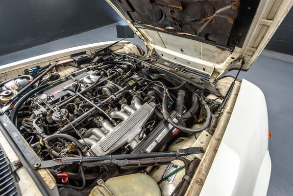 Jaguar XJ-S HE engine