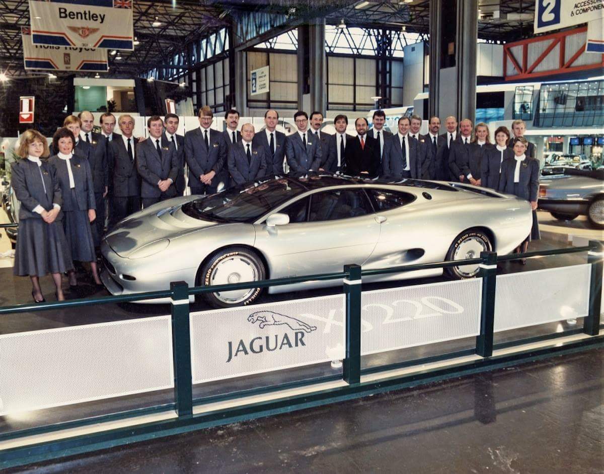 Jaguar XJ220 Concept and Jaguar Team