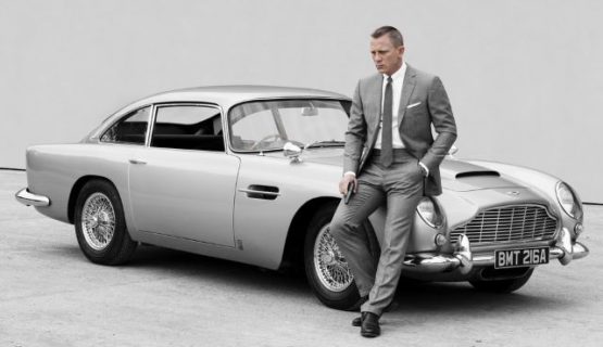 Автомобиль агента 007 Aston Martin DB5