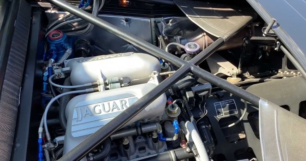 Турбированный двигатель V6 Jaguar XJ220