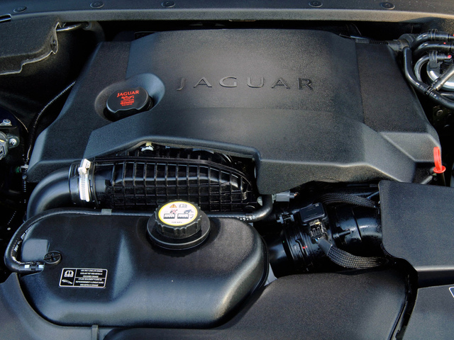 Jaguar S-Type двигатель