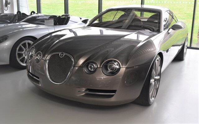 Jaguar R-Coupe Концепт