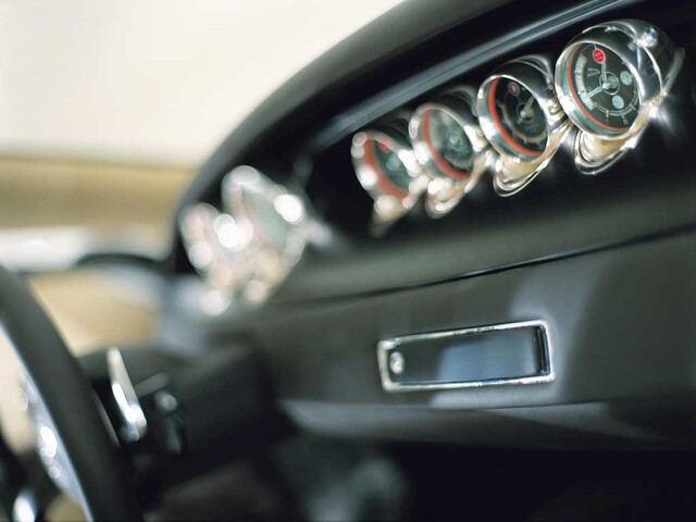 Jaguar R-Coupe Концепт приборная панель
