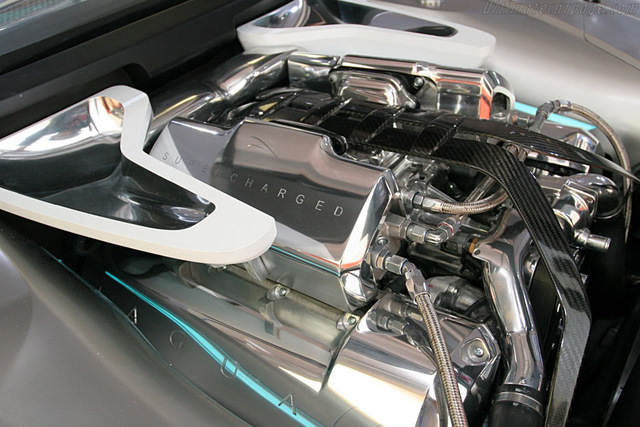 Jaguar C-XF Concept двигательJaguar C-XF Concept двигатель