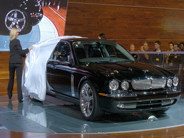 Jaguar Concept Eight 04